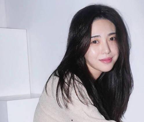 珉娥个人资料,璀璨星途背后的故事与成长